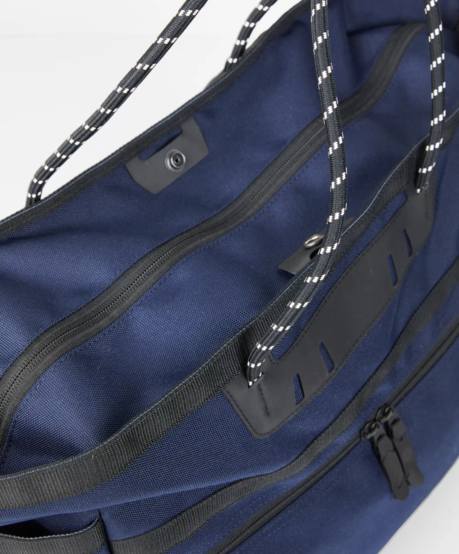 New Life Project x Wide Tote*Outerknown Flash Sale