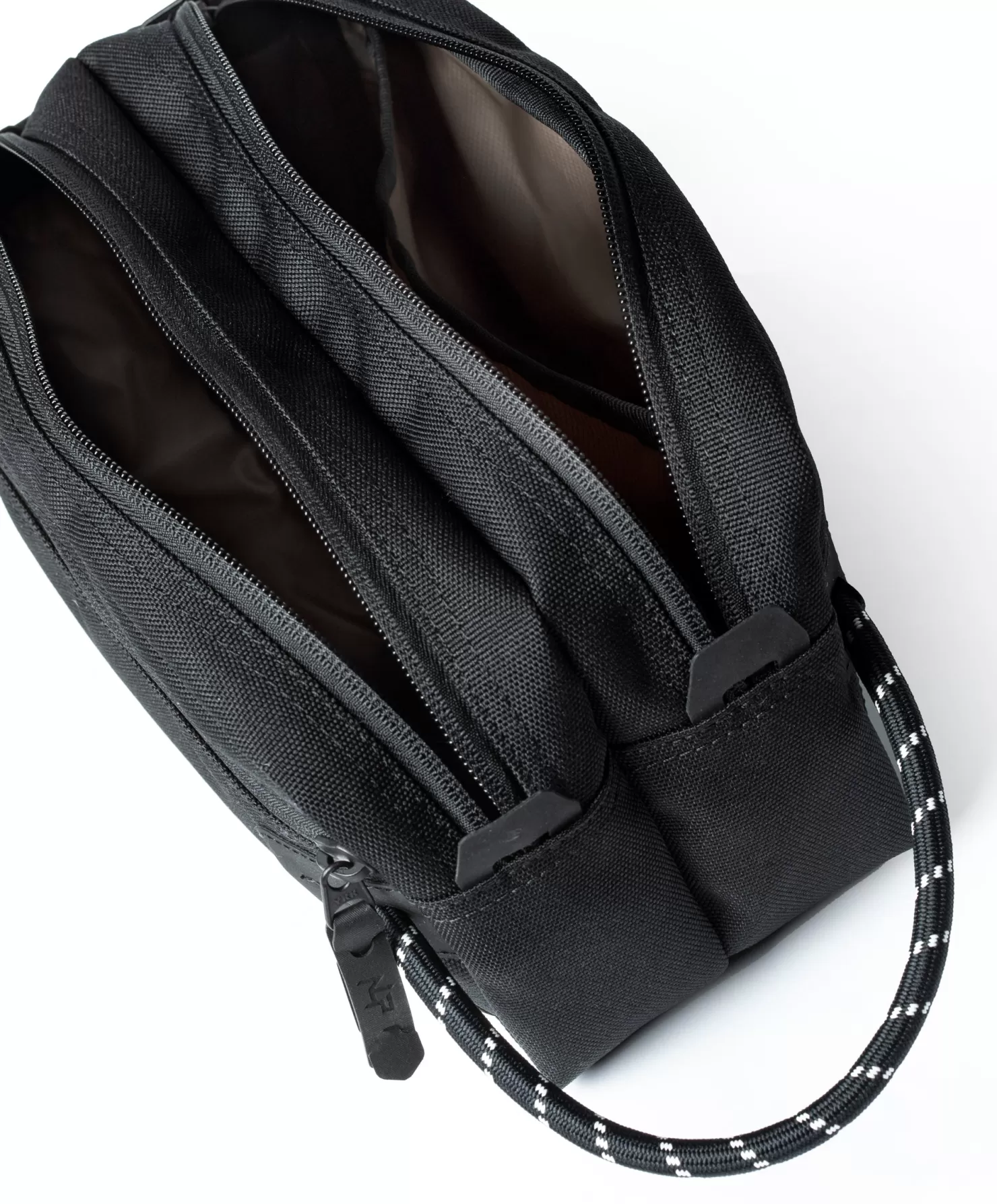 New Life Project X W-Zip Pouch*Outerknown Online